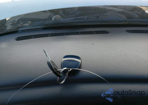 2005 GMC Yukon Sle z USA, uszkodzony, nr VIN 1GKEK13T35J253038